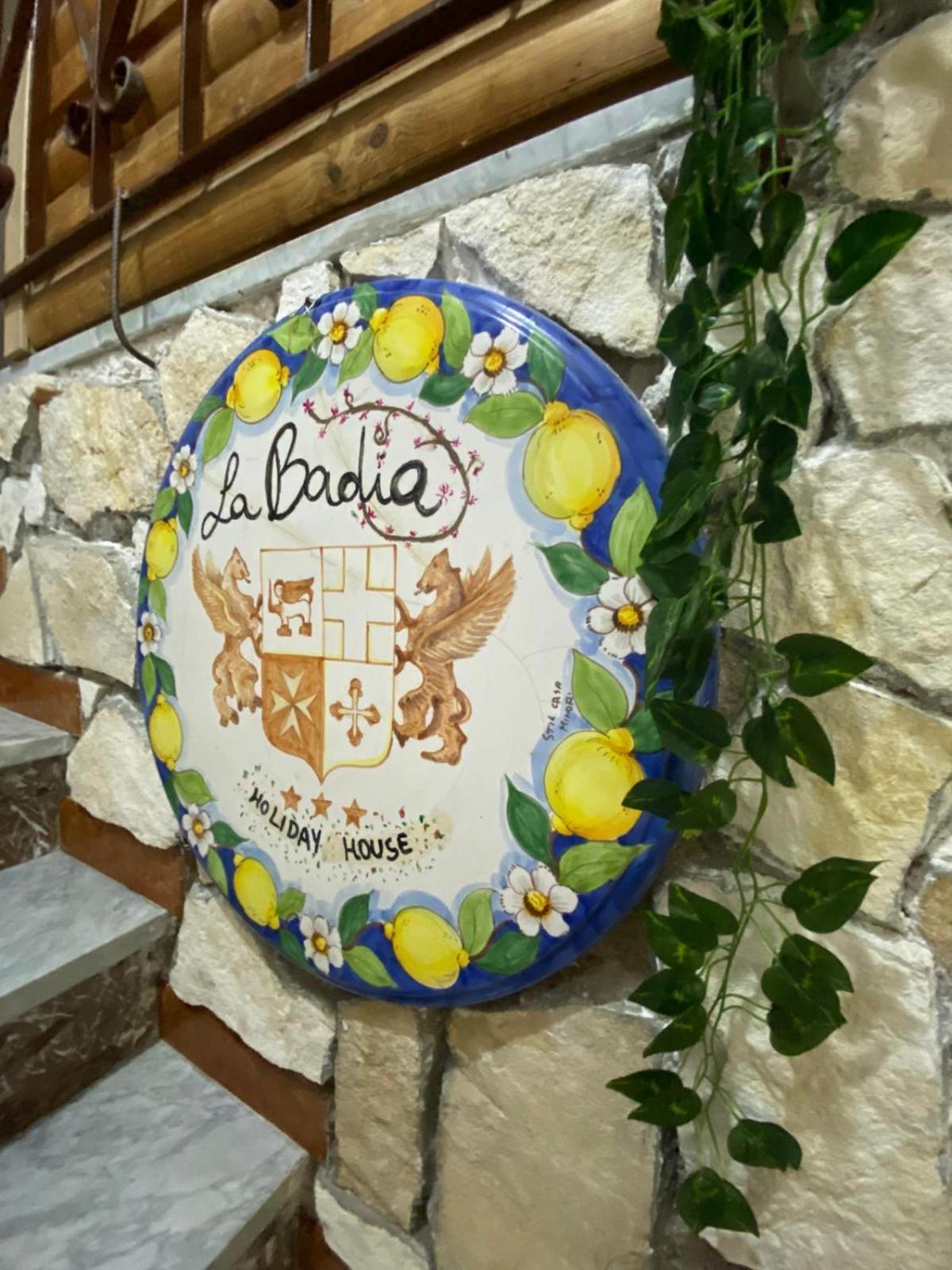 Hotel La Badia à Messine Extérieur photo